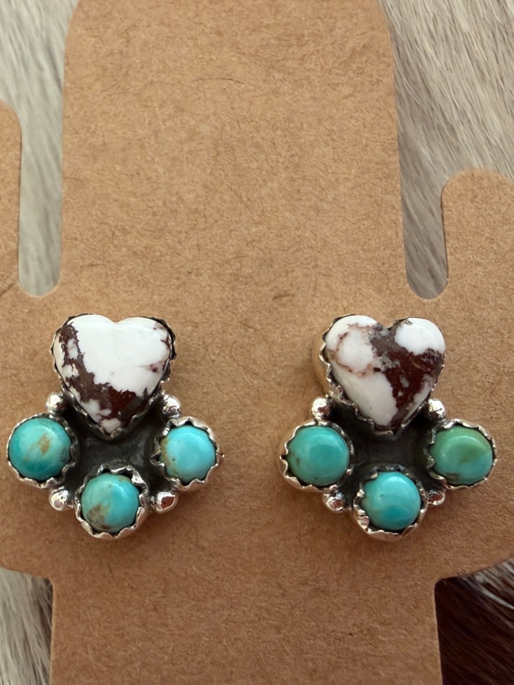 ❤️ Wild Horse Jasper Hearts & Kingman Turquoise 925 Navajo Style Stud Earrings - Picture 8 of 13